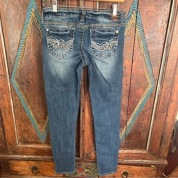 Wallflower Skinny Distressed Jeans - Picture 3 of 6